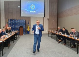 Komesar Šut na seminaru za policijske šefove u Neumu održao prezentaciju