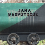 Rudari šestu noć pod zemljom u jami Raspotočje