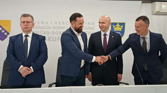 l_729d8a84c67fbd9ee99a2c799eda7cd5