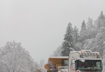 BIHAMK – Snijeg se zadržava na kolovozu i zahtijeva pojačan oprez