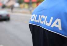 Žepče – Policija identifikovala osobe koje se sumnjiče za oštećenje platoa džamije