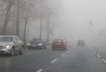 Vidljivost smanjena zbog magle, na pojedinim dionicama na manje od 50 metara