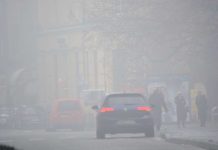 Magla i niska naoblaka smanjuju vidljivost na pojedinim dionicama, oprez zbog odrona