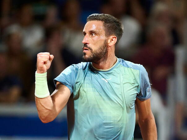 dzumhur-pregazio-mannarina-i-zakazao-duel-s-mladim-amerikancem-damir-dzumhur-255_69fb2e34460e9 Foto: Arhiv