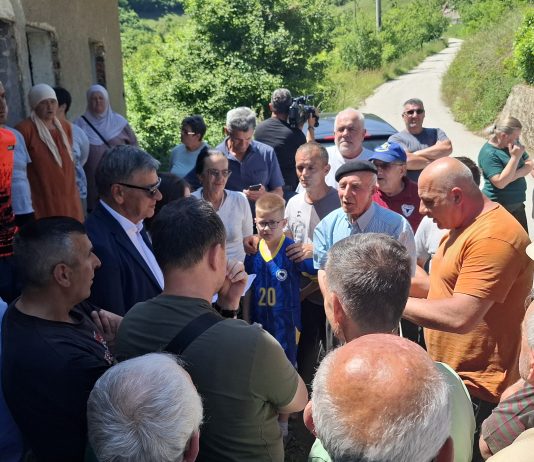 Gradonačelnik Fuad Kasumović nastavio obilazak mjesnih zajednica: Fokus na potrebe građana i infrastrukturne projekte