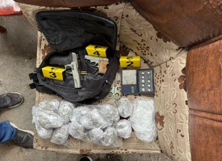 Policija u Zenici izvršenim pretresom pronašla i oduzela oko 826,00 grama opojne droge, dva pištolja i određenu količinu municije