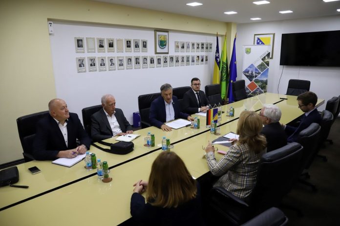 fudo i ambasador
